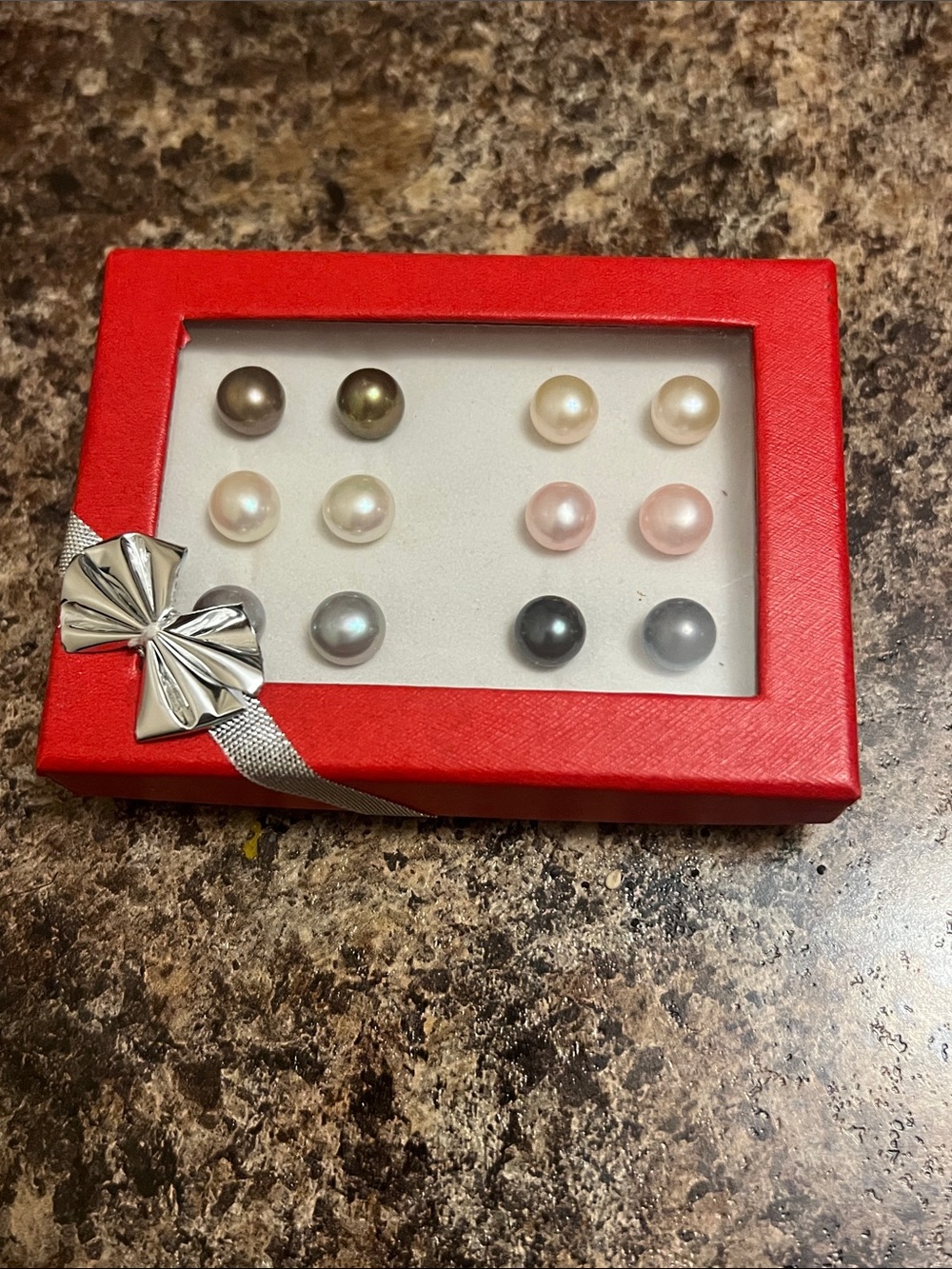 6 pearl earring set